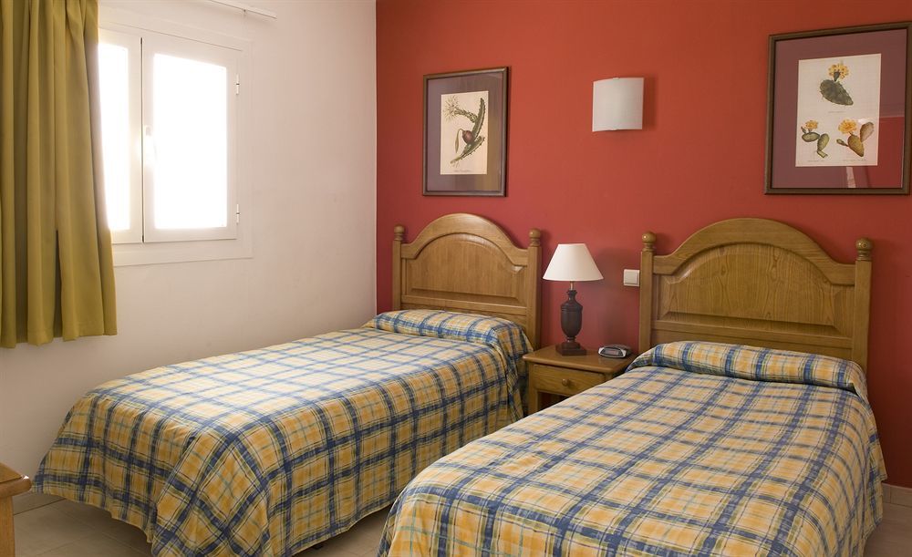 Apartamentos Parque Tropical En Lanzarote Puerto del Carmen  Luaran gambar