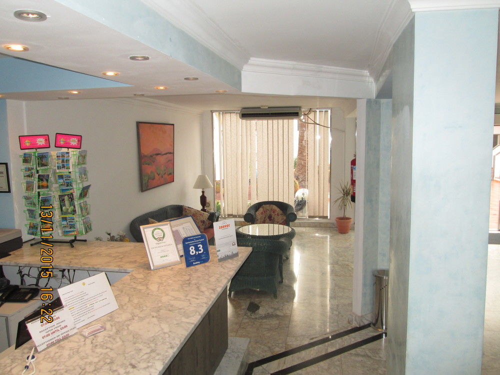 Apartamentos Parque Tropical En Lanzarote Puerto del Carmen  Luaran gambar