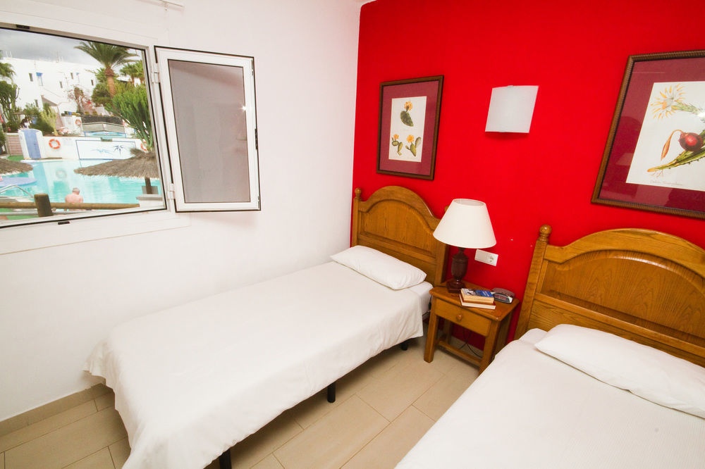 Apartamentos Parque Tropical En Lanzarote Puerto del Carmen  Luaran gambar
