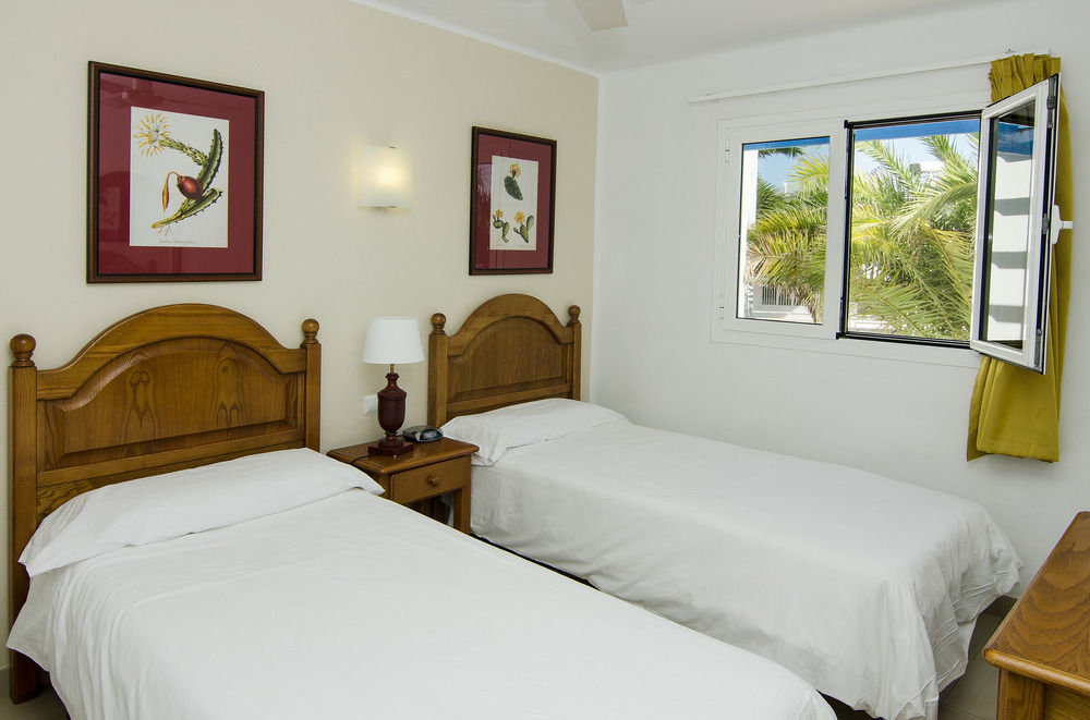 Apartamentos Parque Tropical En Lanzarote Puerto del Carmen  Luaran gambar